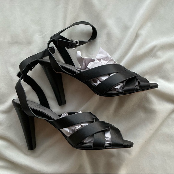 Excellent Condition Cole Haan Black Leather Strappy Heels Size 9B Ankle Strap